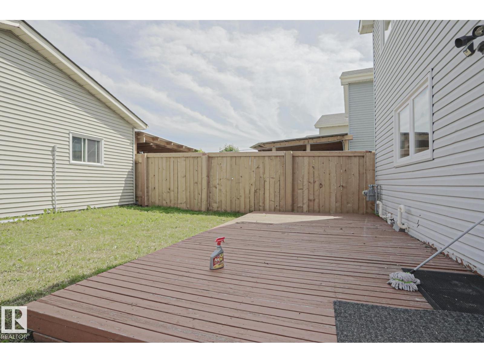 355 KIRKPATRICK CR NW - 46