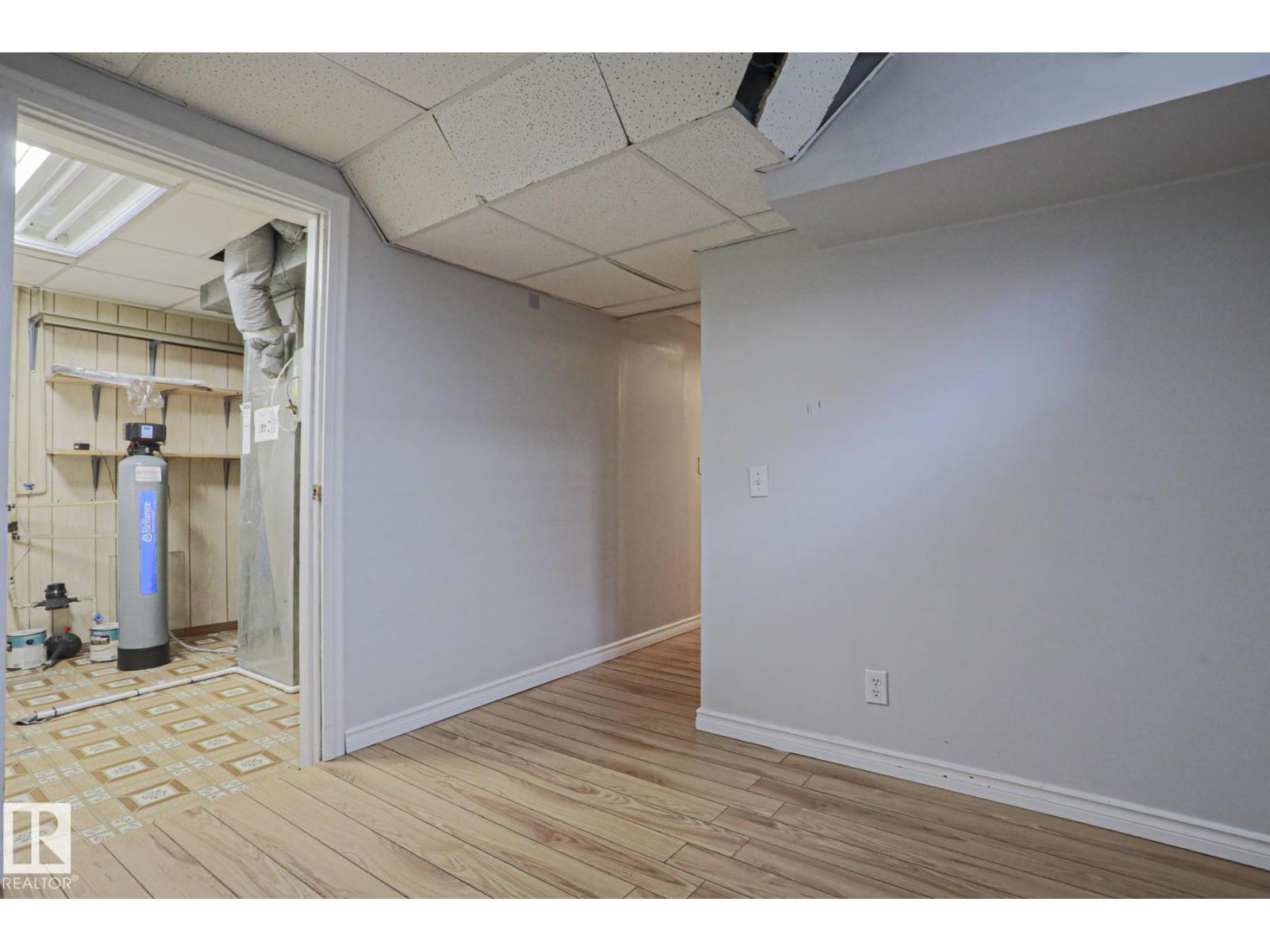 355 KIRKPATRICK CR NW - 41
