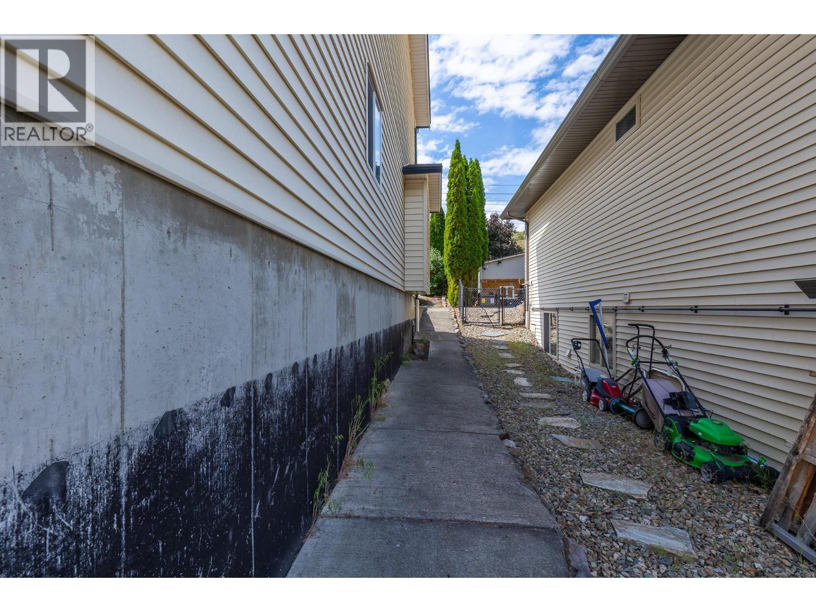 479 Middleton Way - 58