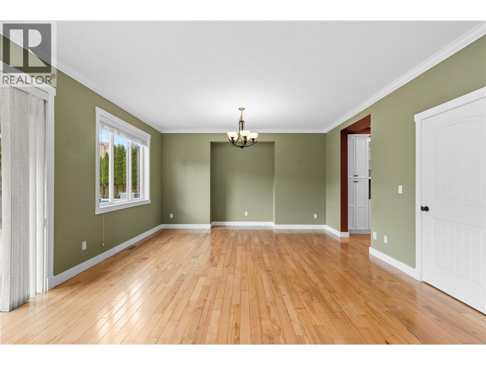 479 Middleton Way - 28