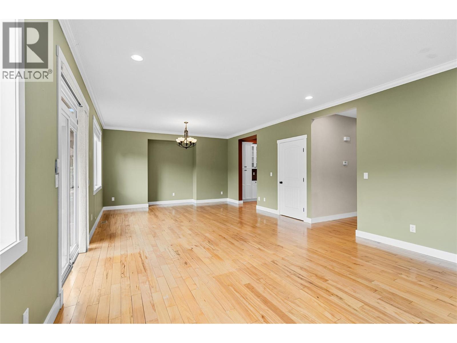 479 Middleton Way - 27