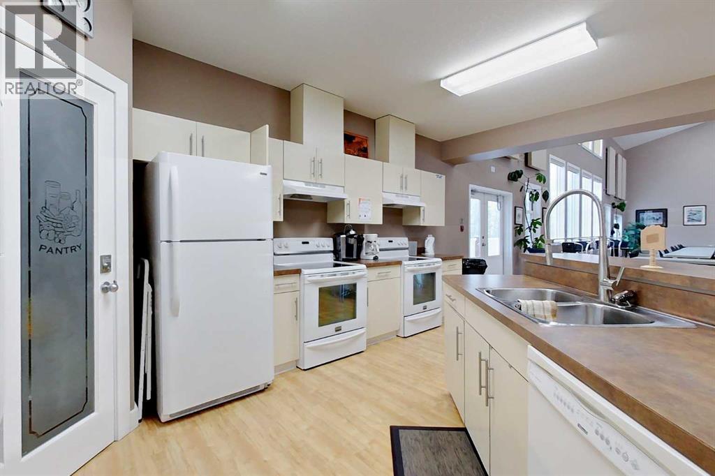 119A, 10046 township road 422 - 38