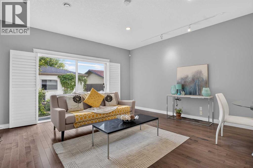 631 51 Avenue SW - 11