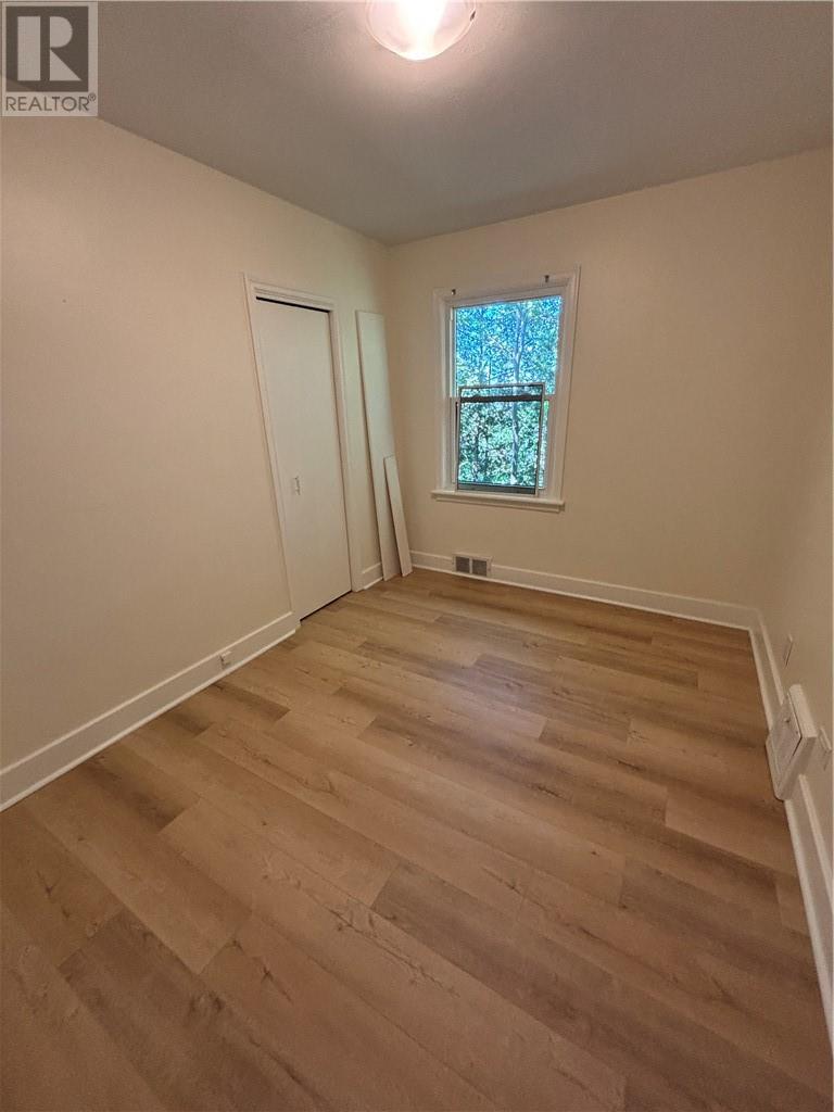 28 Baker Street - 14