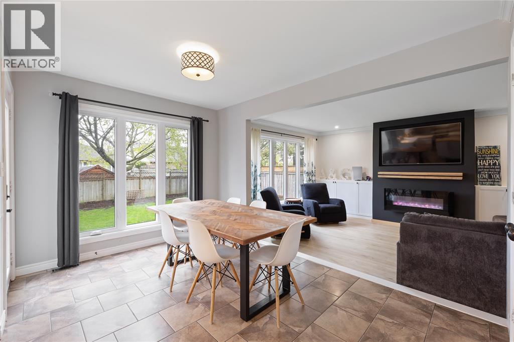 3020 MAIDSTONE CRESCENT - 16