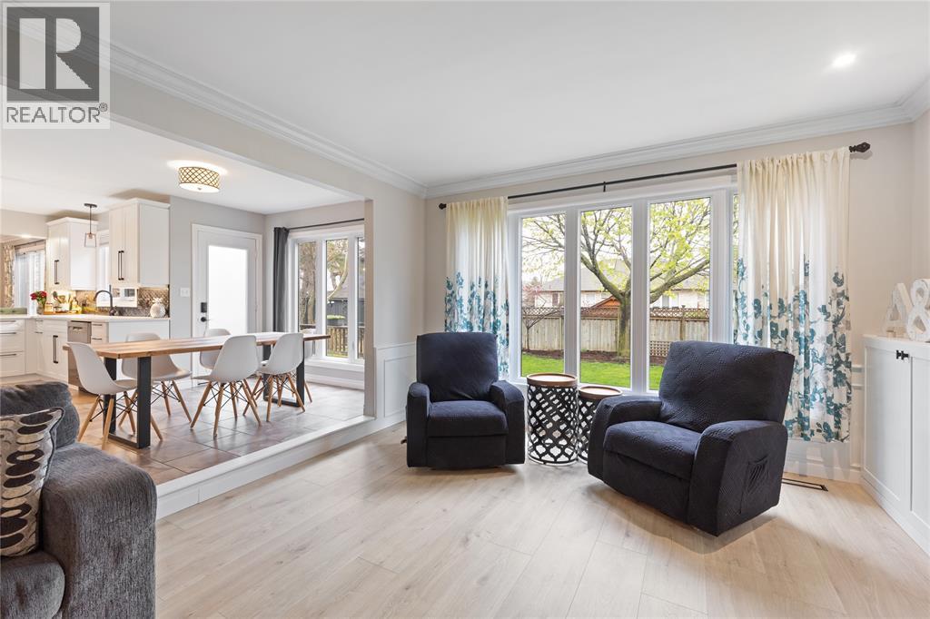 3020 MAIDSTONE CRESCENT - 18