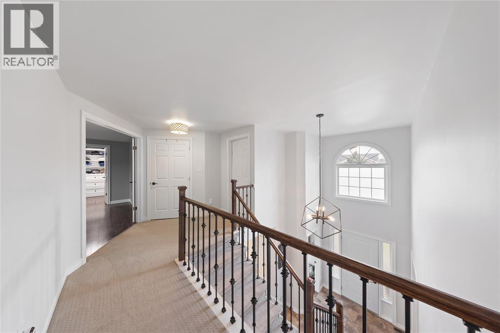3020 MAIDSTONE CRESCENT - 21