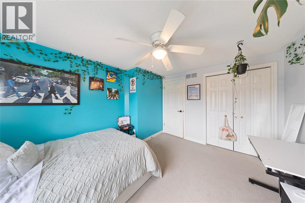 3020 MAIDSTONE CRESCENT - 29