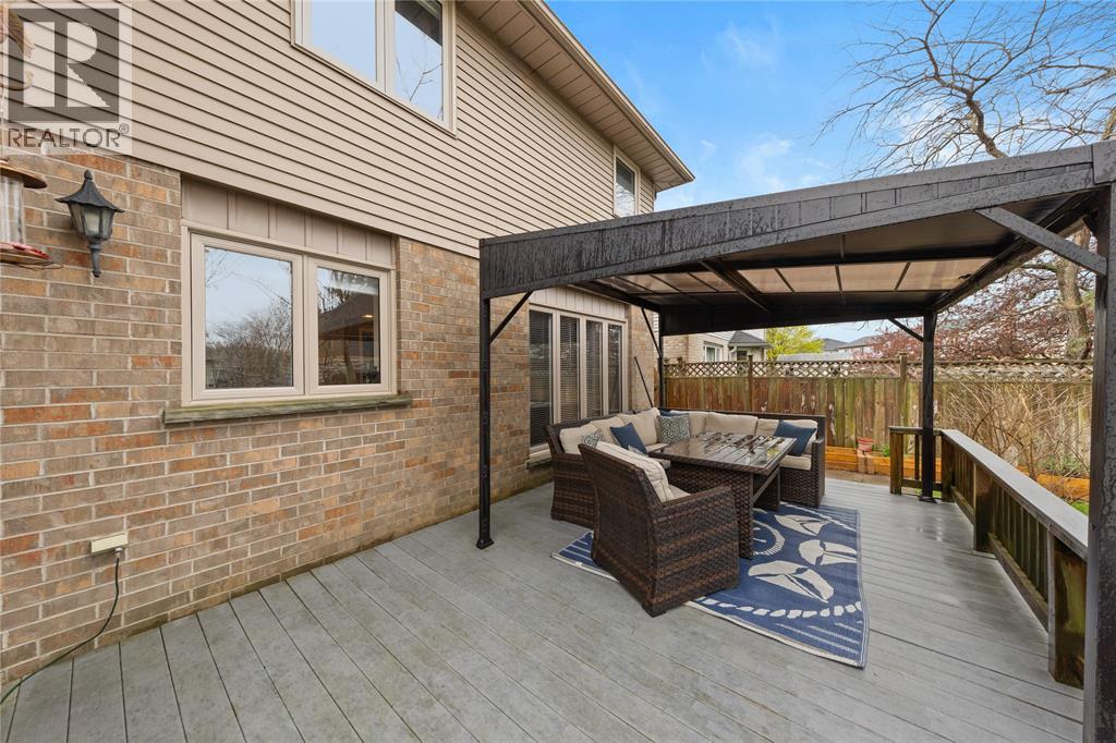 3020 MAIDSTONE CRESCENT - 40