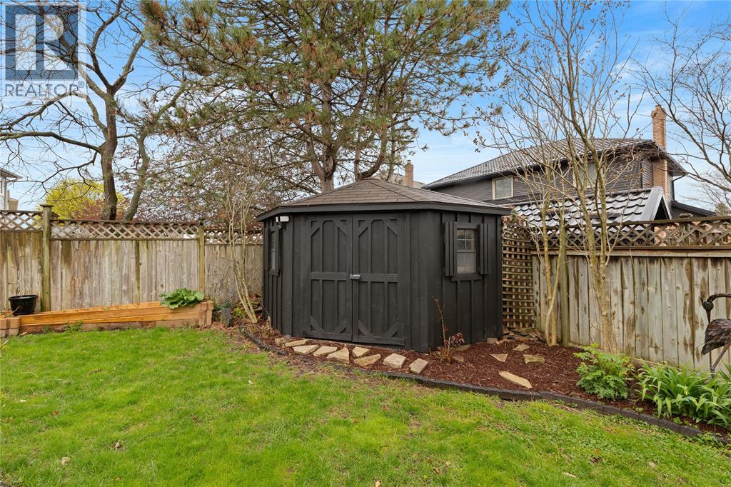 3020 MAIDSTONE CRESCENT - 42