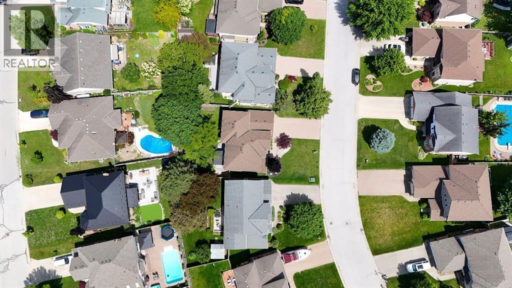 3020 MAIDSTONE CRESCENT - 47
