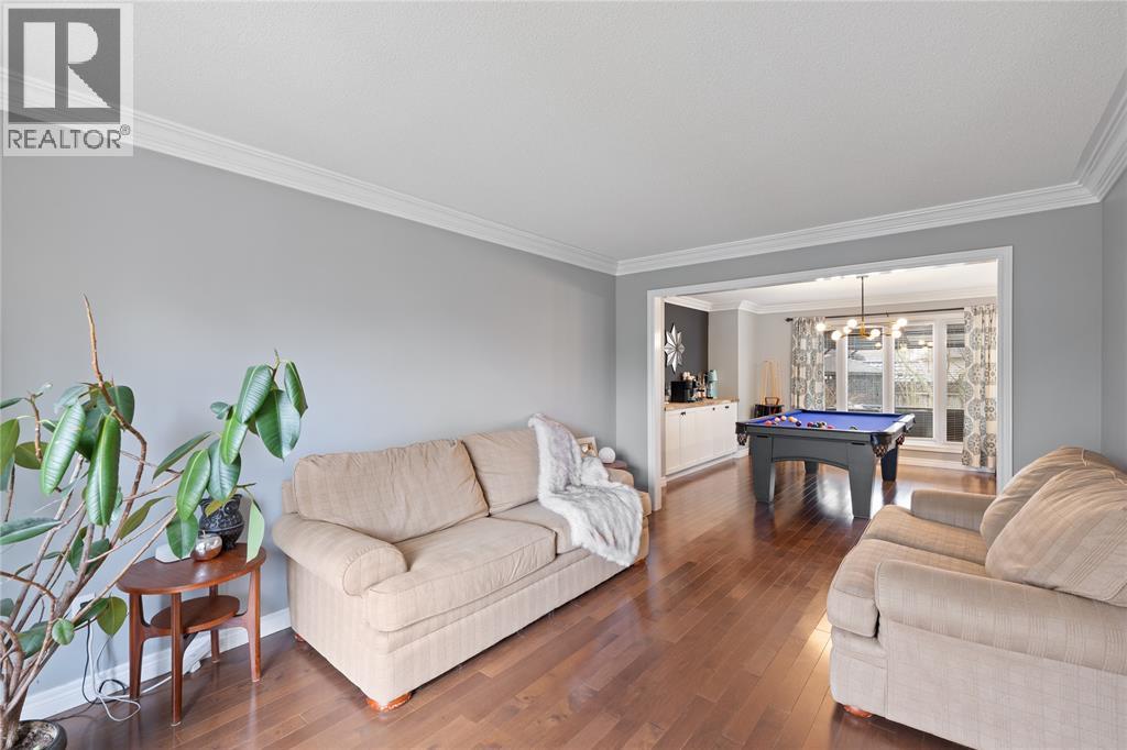 3020 MAIDSTONE CRESCENT - 8