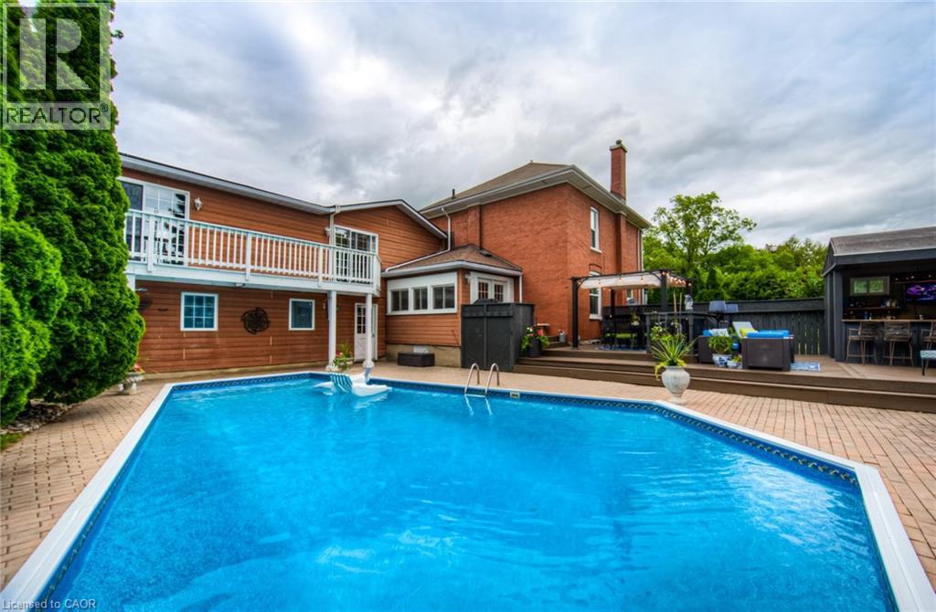 52 ROOSHILL Avenue - 36
