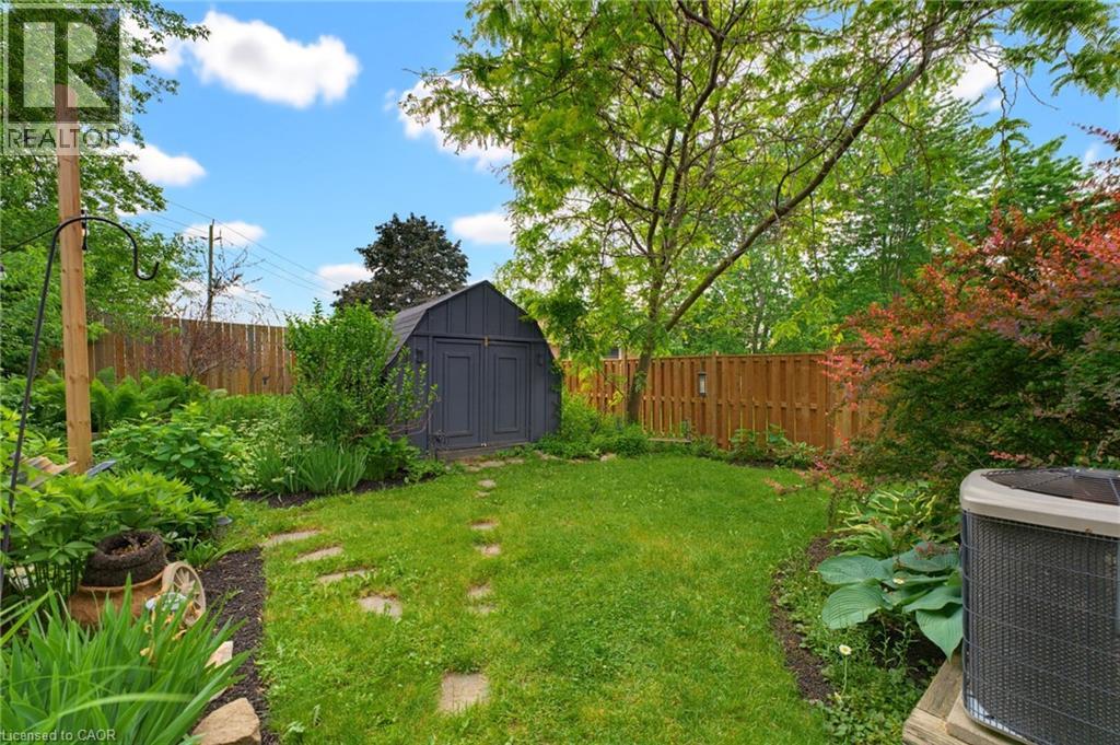 52 ROOSHILL Avenue - 41