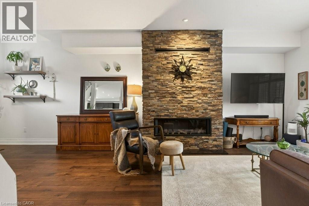 #21 100 BEDDOE Drive - 17