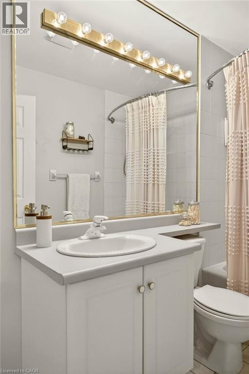 #21 100 BEDDOE Drive - 34