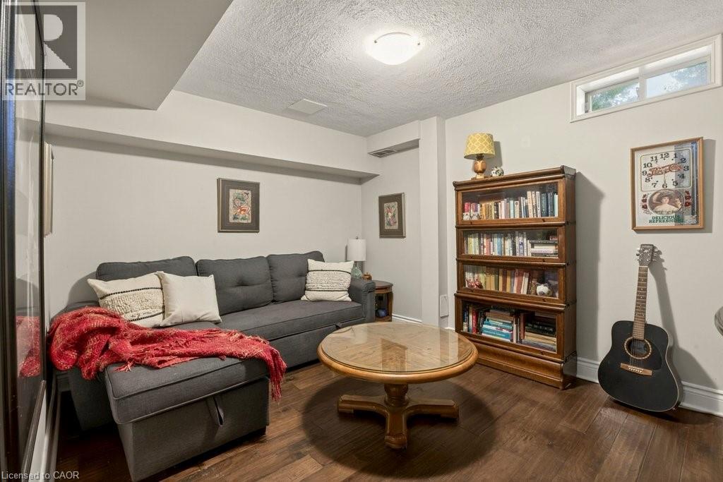 #21 100 BEDDOE Drive - 40