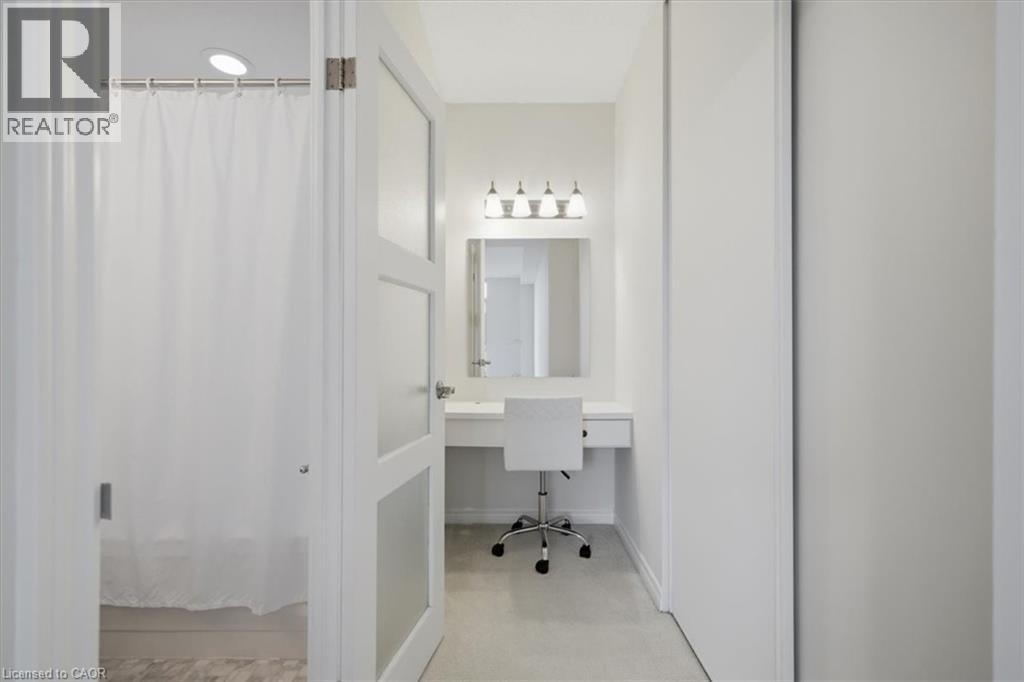 #401 5250 LAKESHORE Road - Image 20