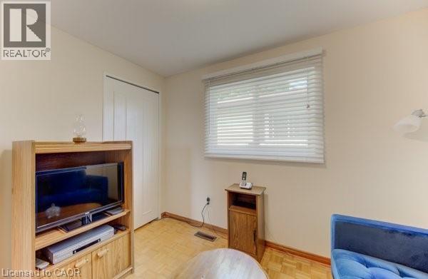141 HAZELGLEN Drive - 25