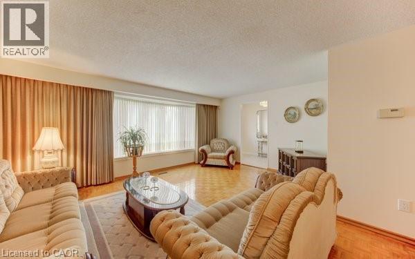 141 HAZELGLEN Drive - 8