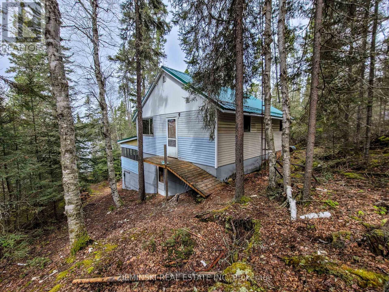 LOT 5 BADEN PLAN 54M331 - 1