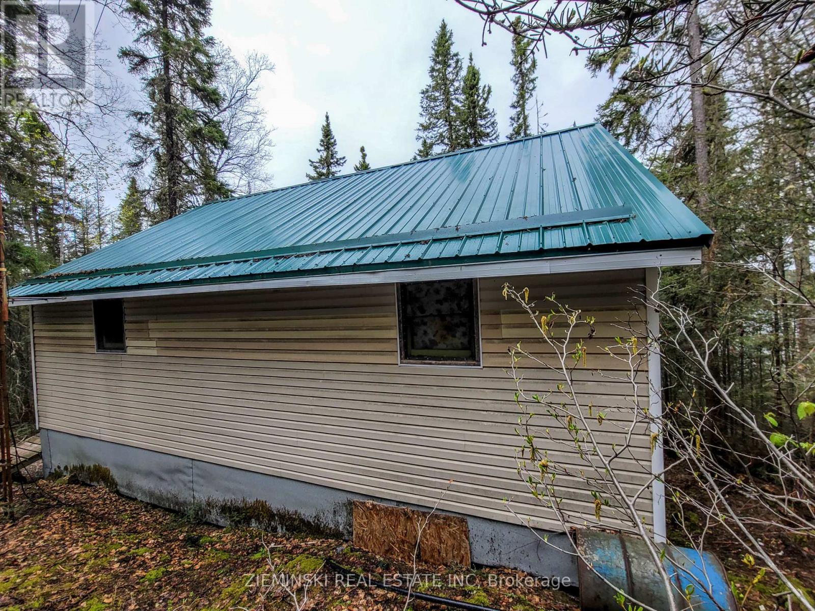 LOT 5 BADEN PLAN 54M331 - 36