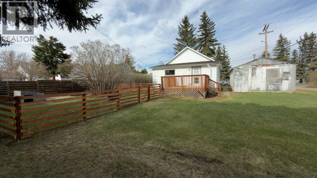 1025 14 Street - 4