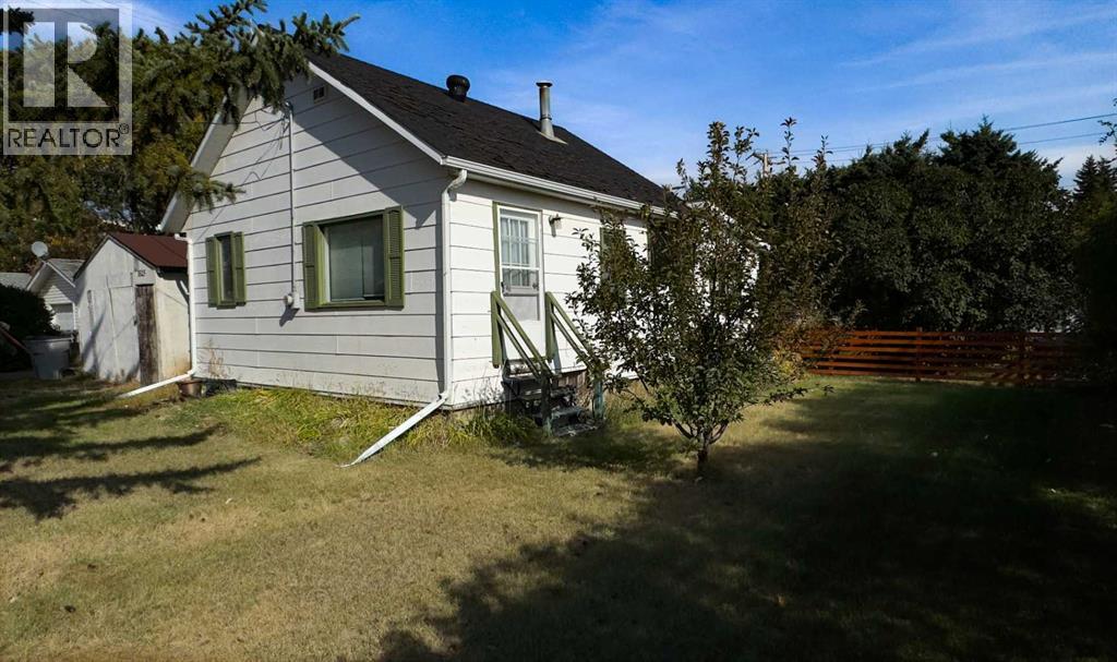 1025 14 Street - 1