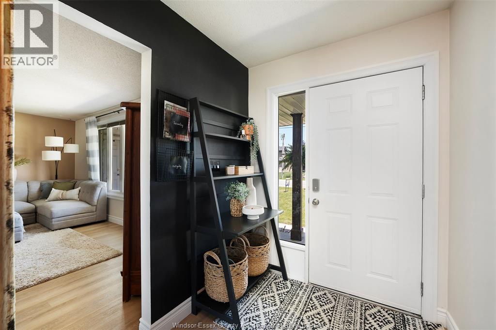 3966 CONCESSION RD 3 North - 9