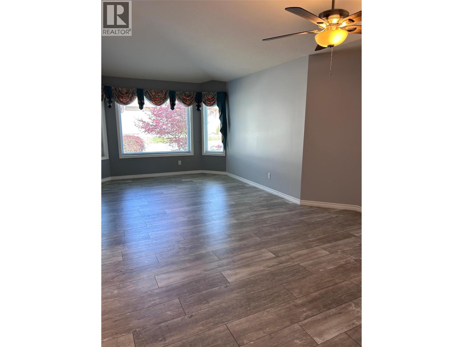 #69 2250 Louie Drive - 64