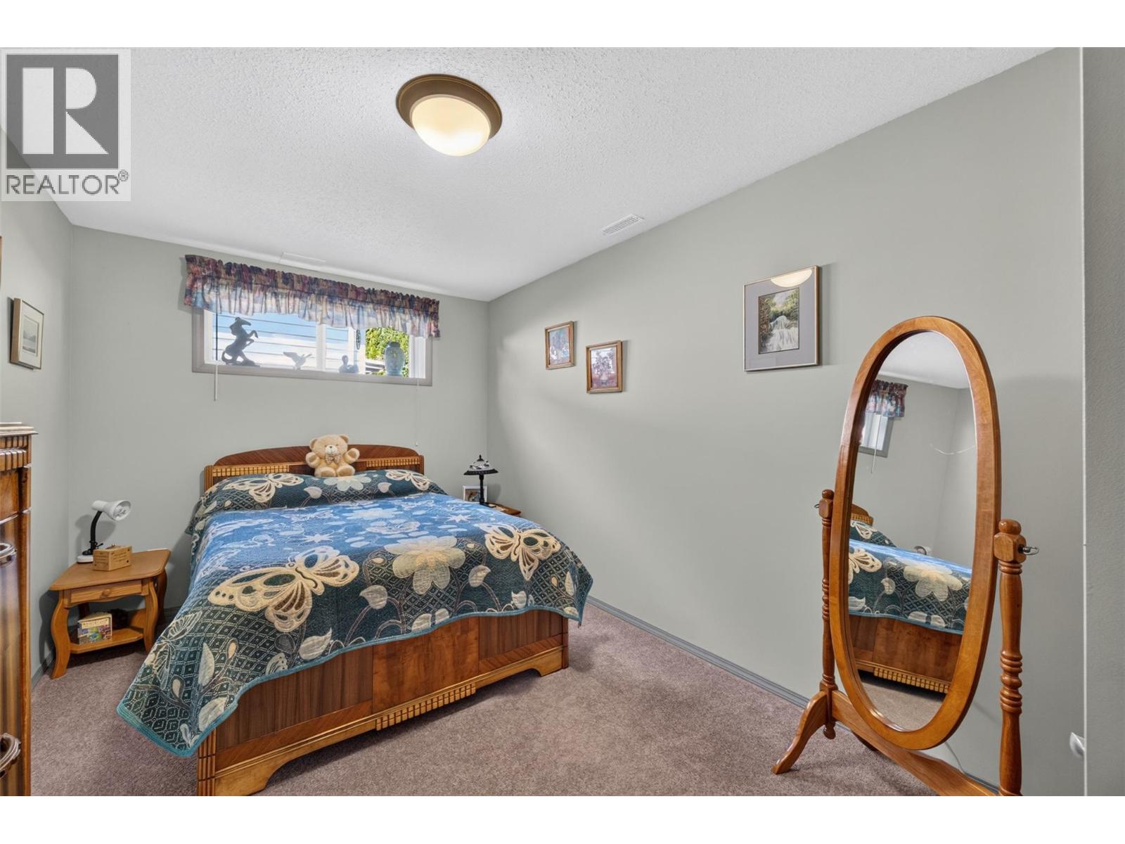 #11 1120 12 Street NE - 31