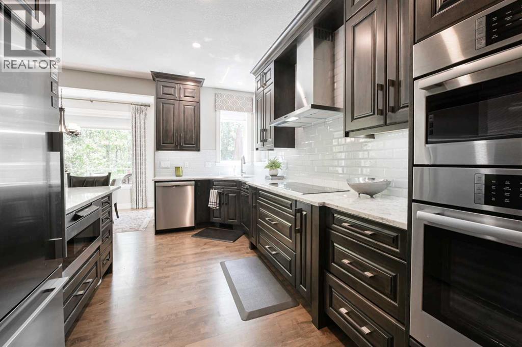 136 Strathlea Place SW - 13