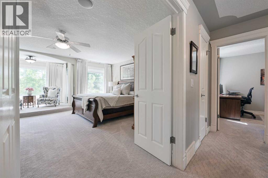 136 Strathlea Place SW - 21