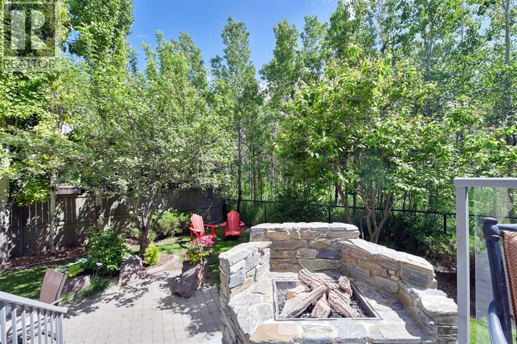 136 Strathlea Place SW - 38
