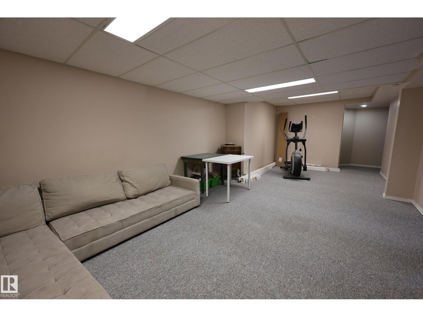 11 LAVOIE PL - Image 36