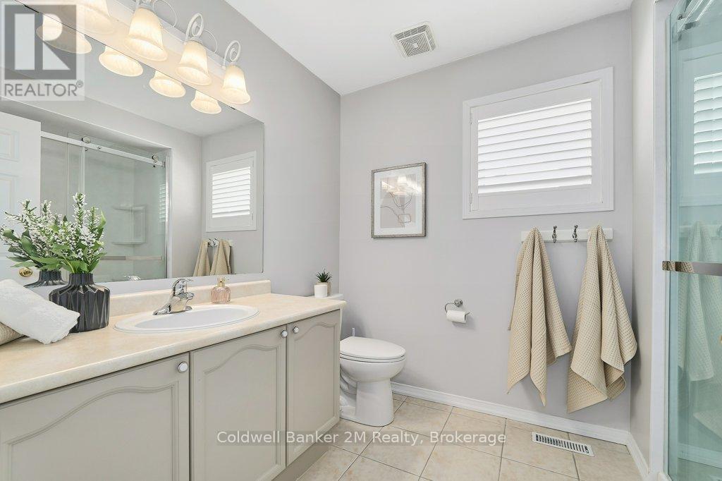 1150 OAKHILL AVENUE - 33