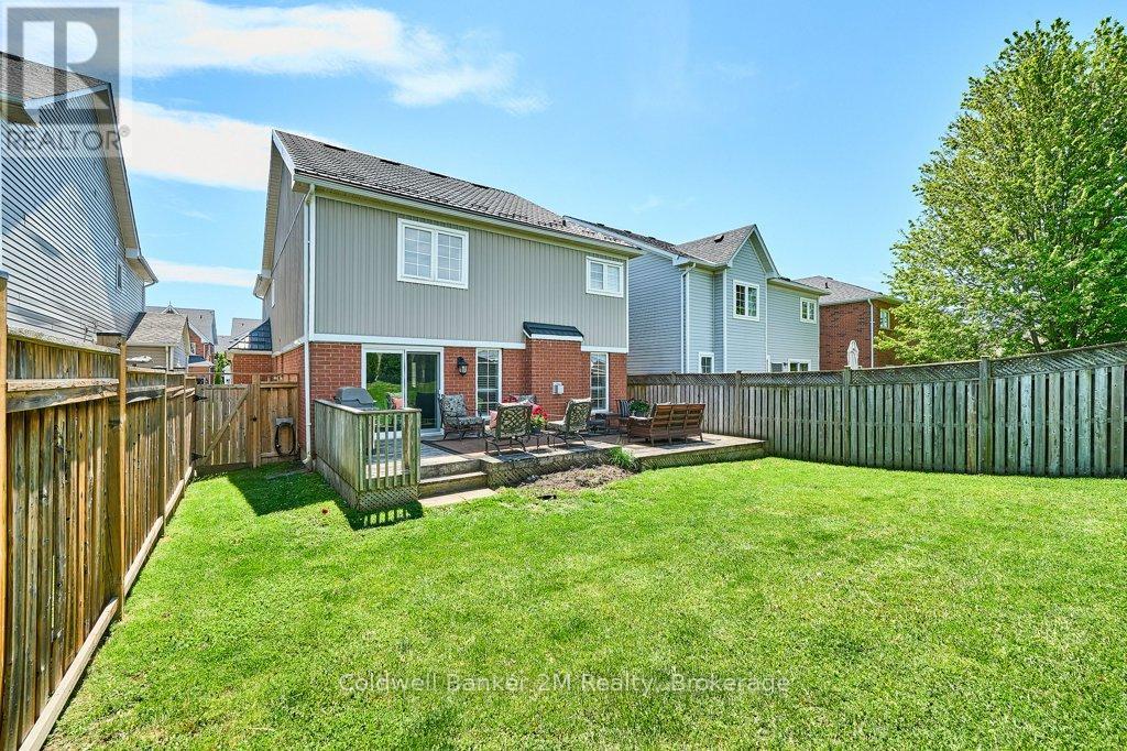 1150 OAKHILL AVENUE - 43