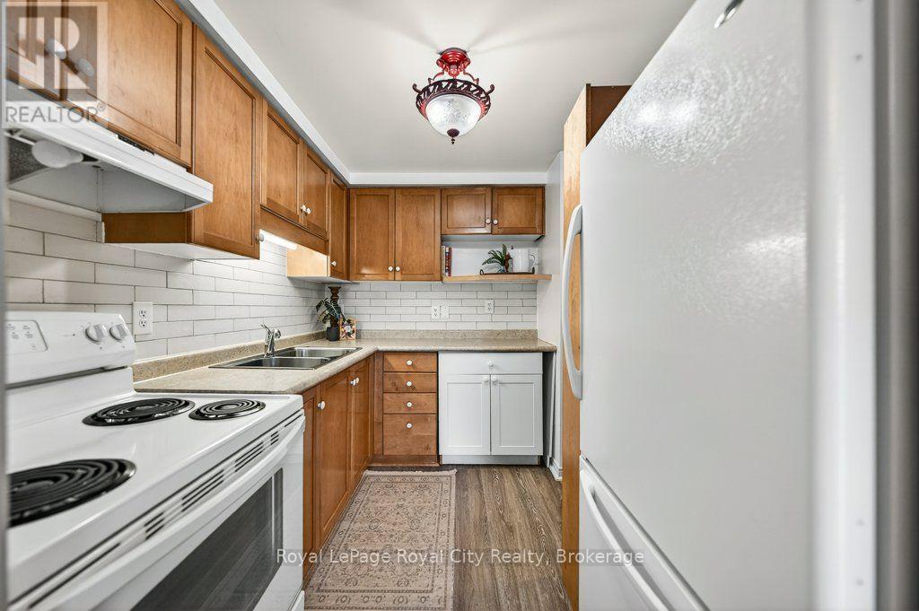 #37 66 RODGERS ROAD - 12