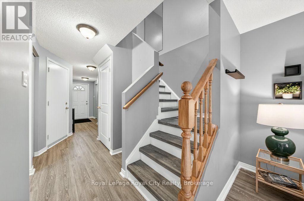 #37 66 RODGERS ROAD - 17