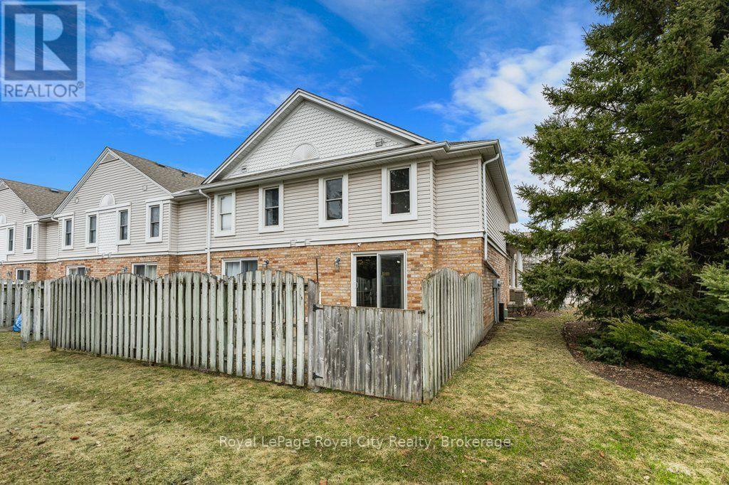 #37 66 RODGERS ROAD - 39