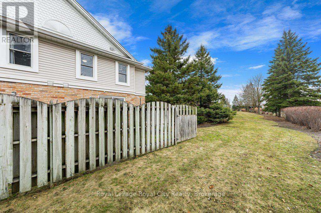 #37 66 RODGERS ROAD - 41