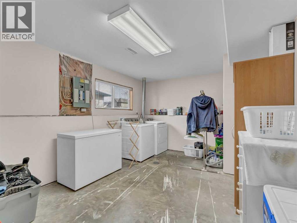123 Upland Road W - 29