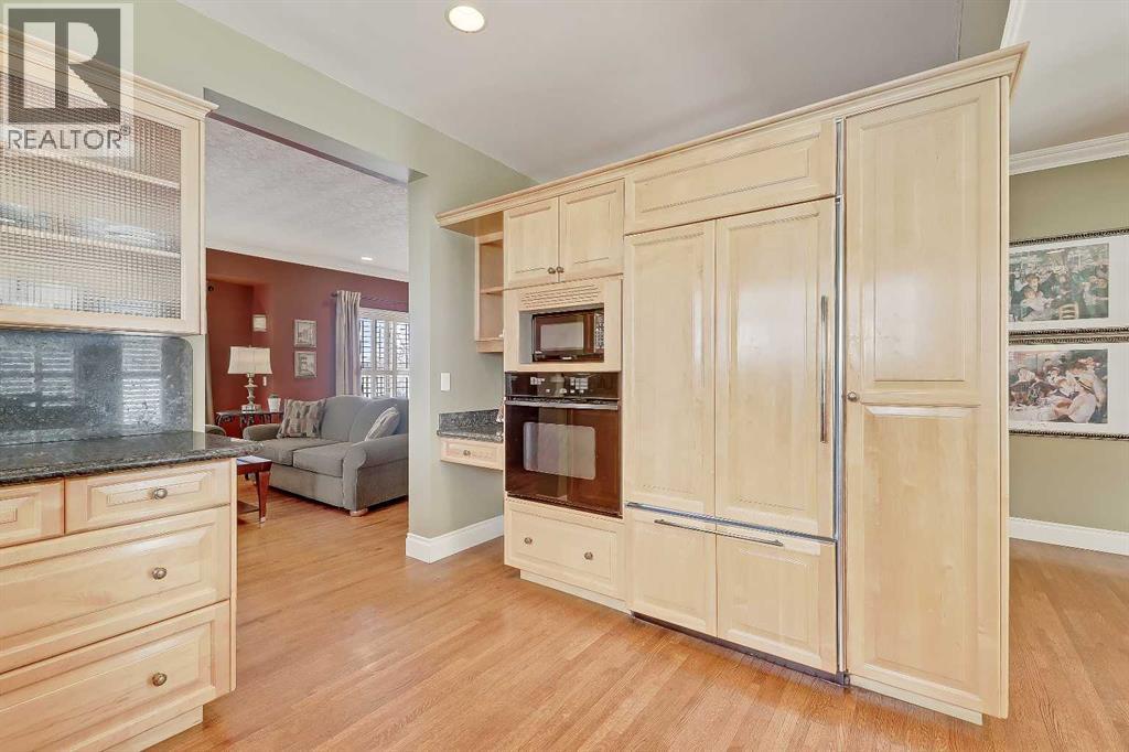 446 Killarney Glen Court SW - 10