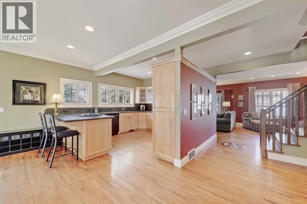 446 Killarney Glen Court SW - 3