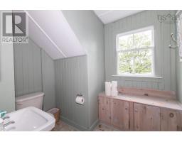 112 Thomas Lake Road, Milford, NS B0S1A0 Photo 17