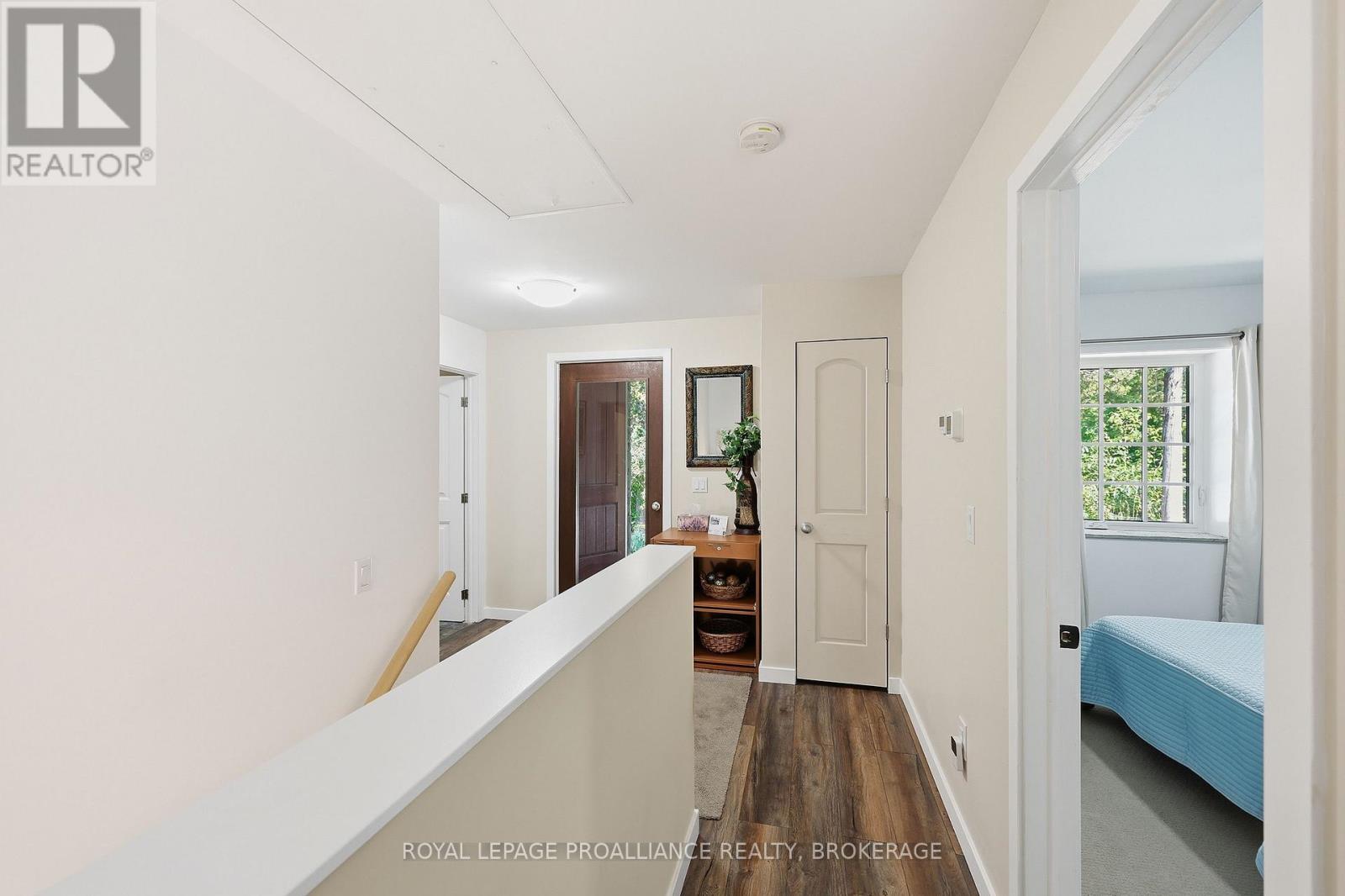 369 OLD RIVER ROAD - 19