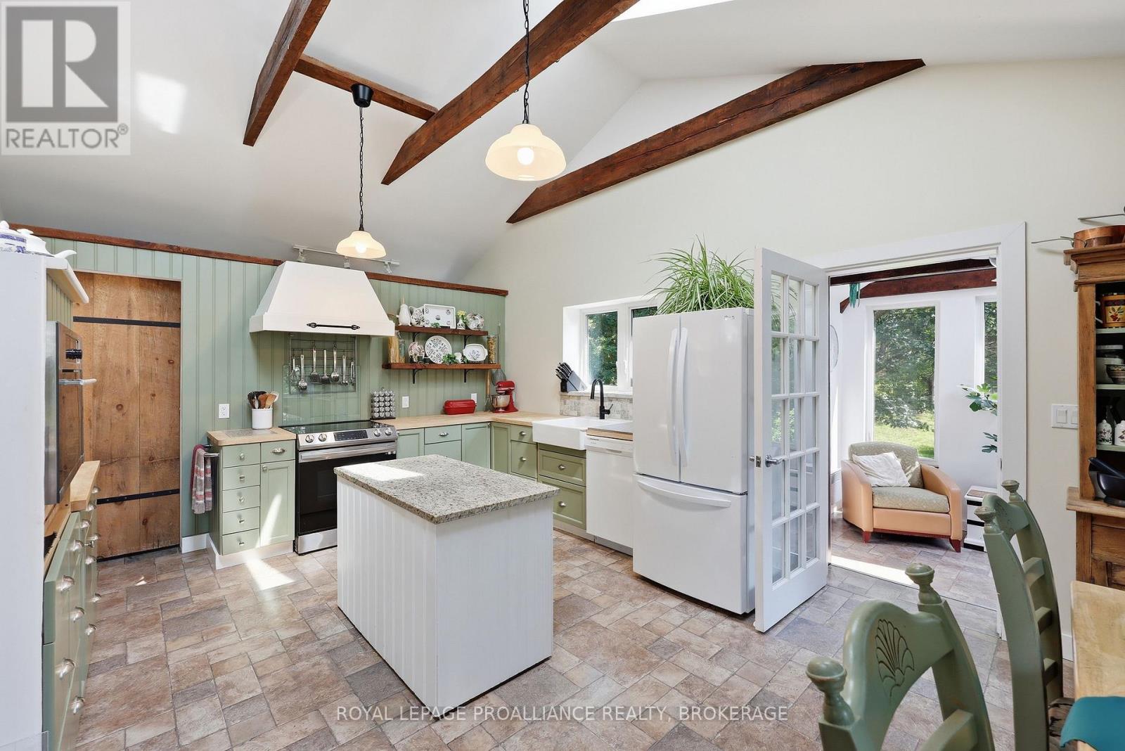 369 OLD RIVER ROAD - 24