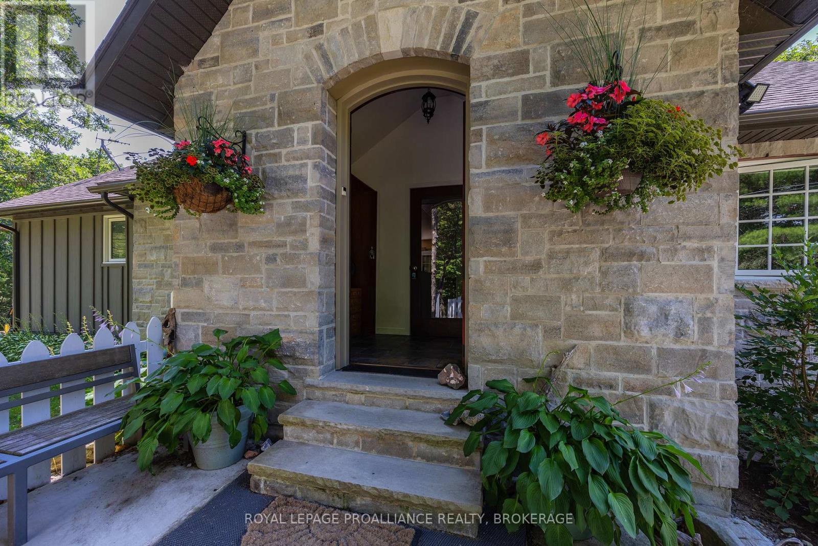 369 OLD RIVER ROAD - 3