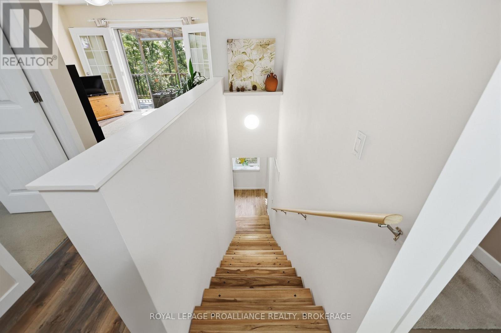 369 OLD RIVER ROAD - 35