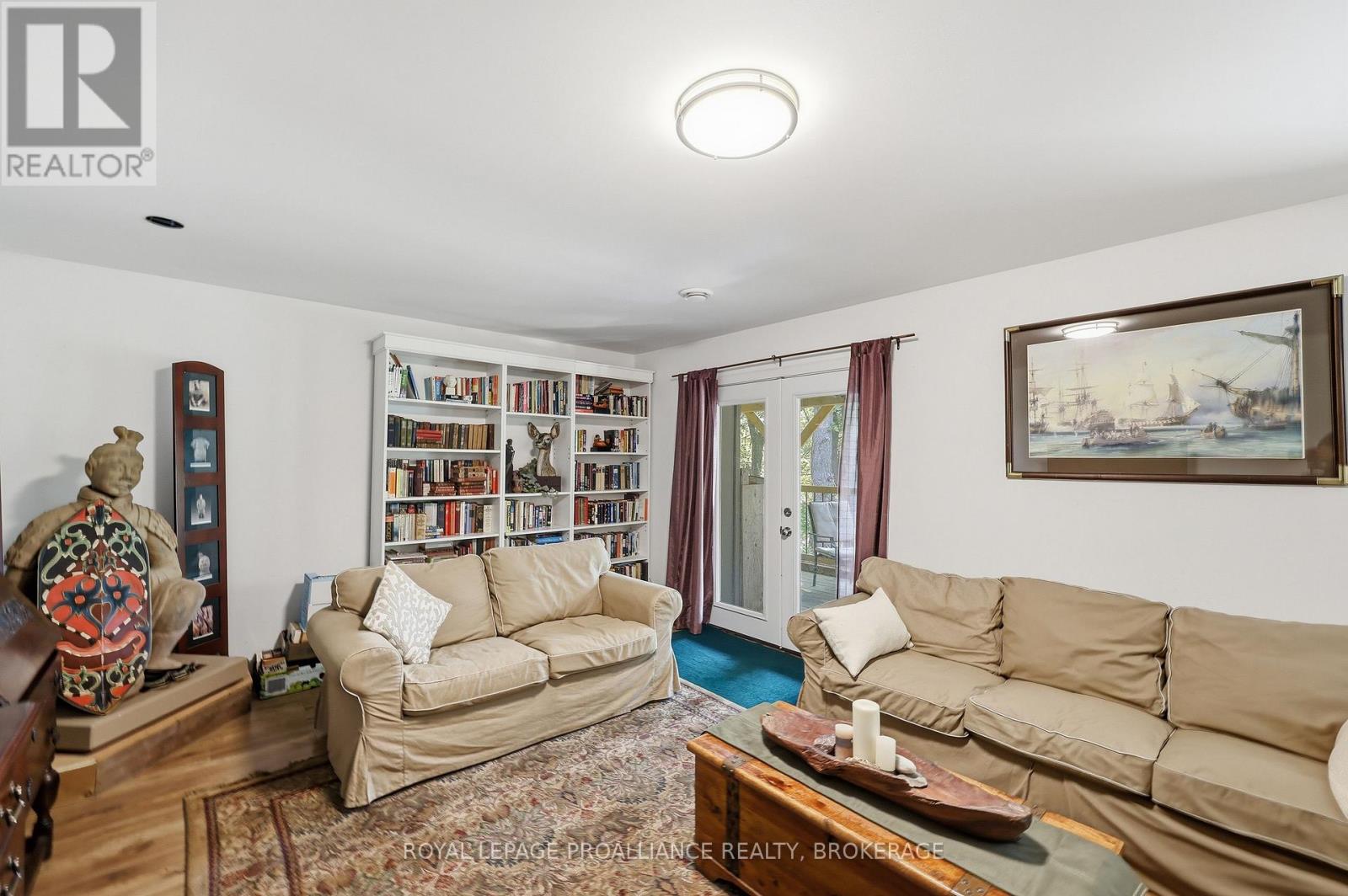 369 OLD RIVER ROAD - 38